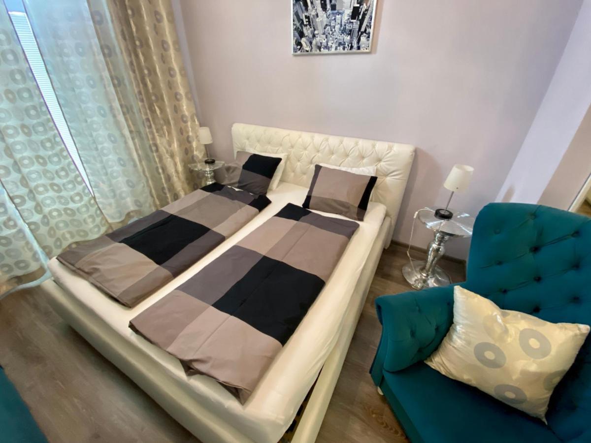 Kings Main Square Apartment Poprad Luaran gambar