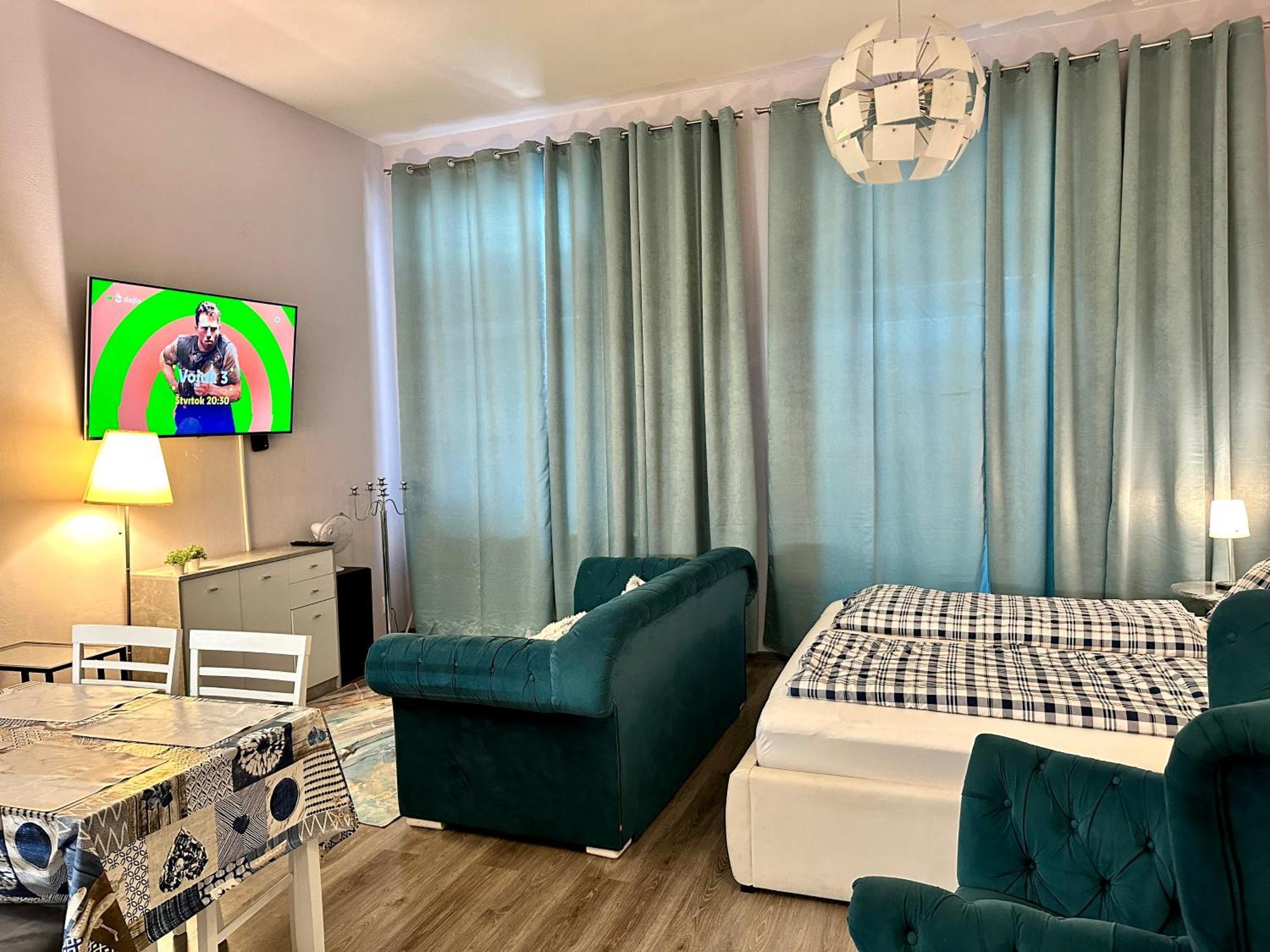 Kings Main Square Apartment Poprad Luaran gambar